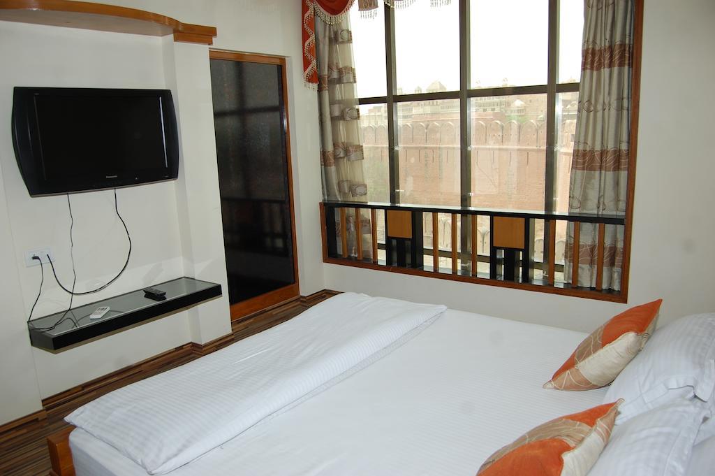 Metro Palace Hotel Bikaner Eksteriør billede