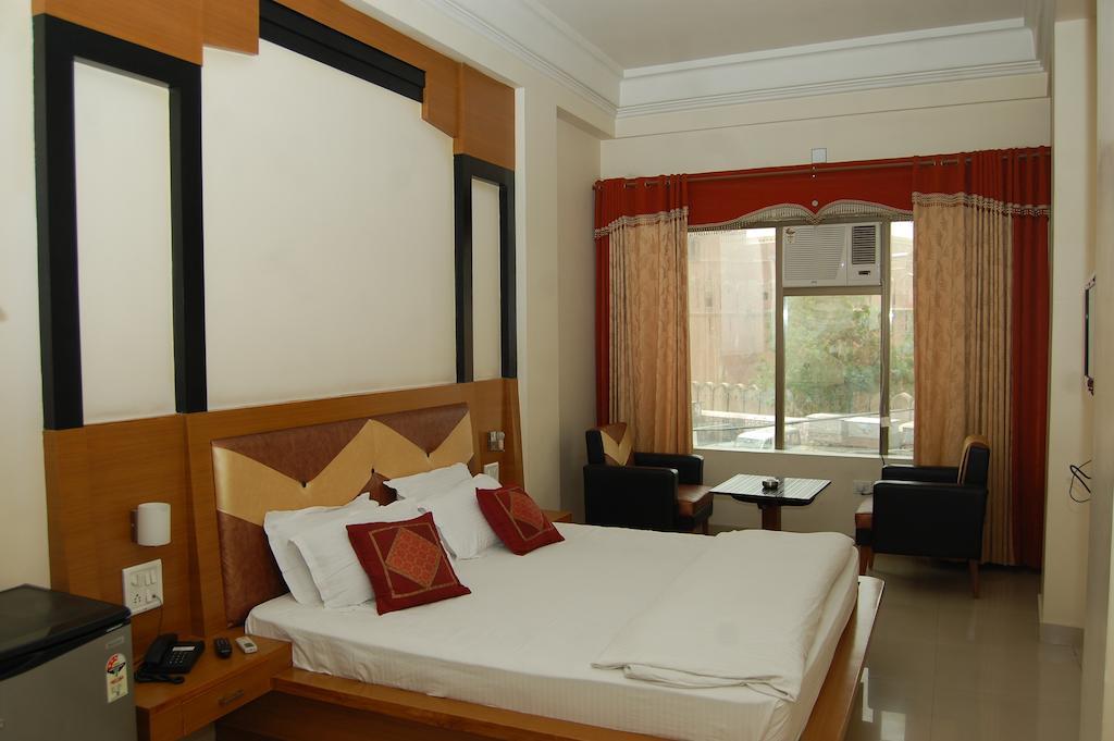 Metro Palace Hotel Bikaner Værelse billede